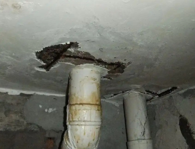 呼兰卫生间漏水维修公司浅析呼兰卫生间渗水维修的方法